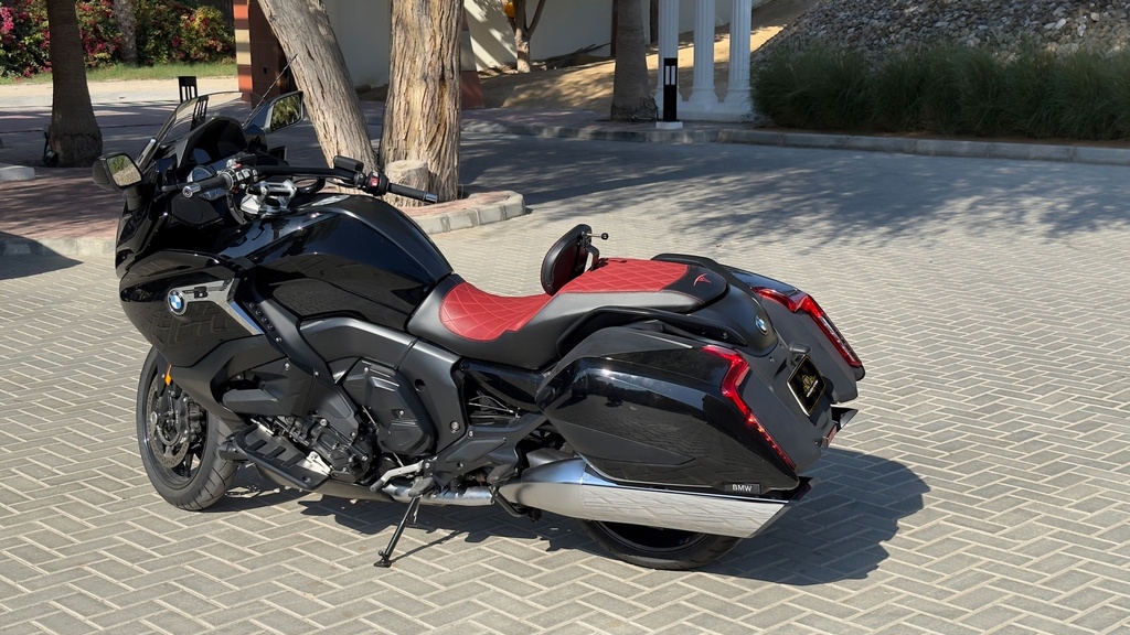 BMW K1600B