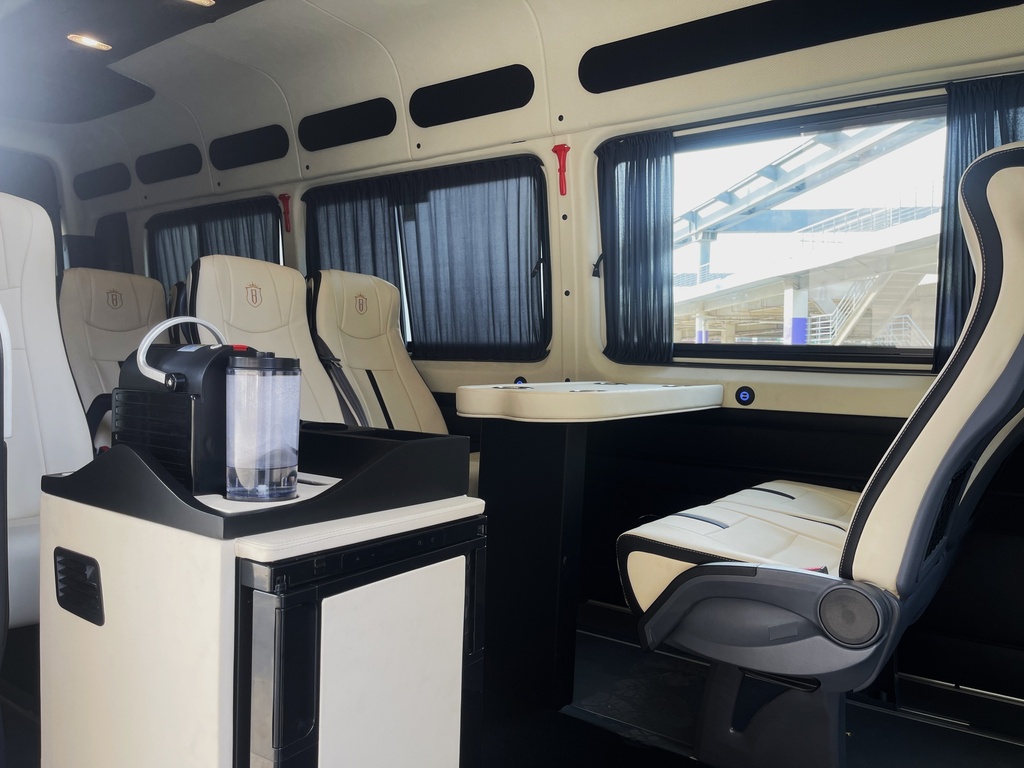 Mercedes-Benz Sprinter 2021