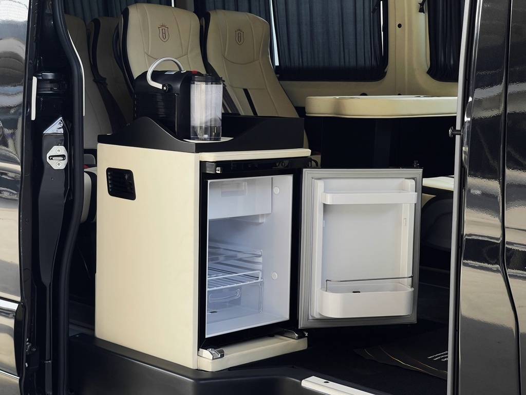 Mercedes-Benz Sprinter 2021