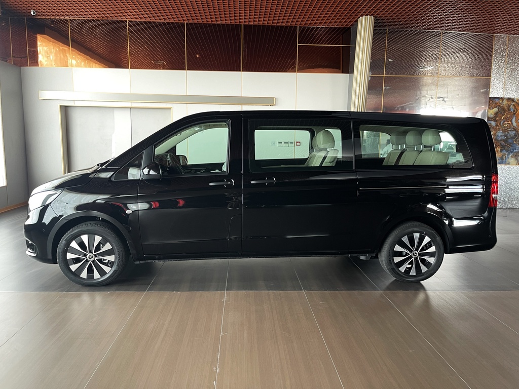 Mercedes-Benz Vito 2023