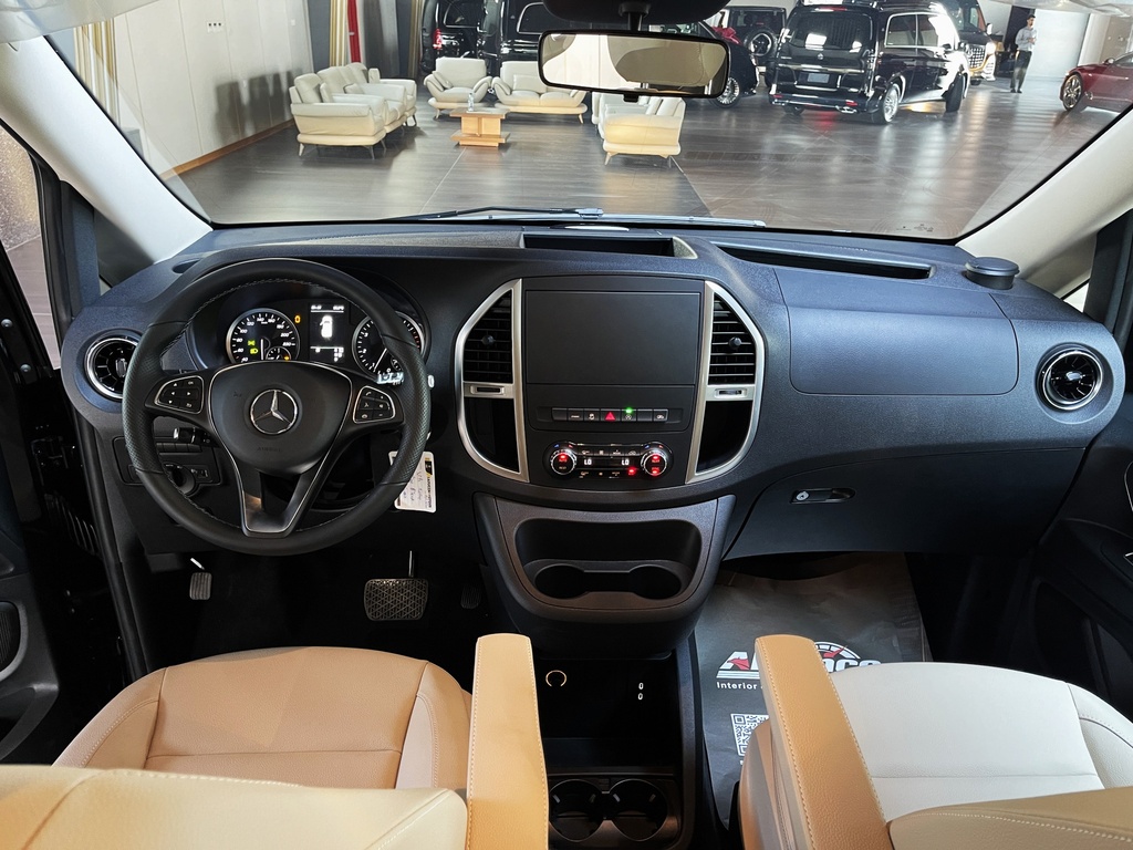 Mercedes-Benz Vito 2023